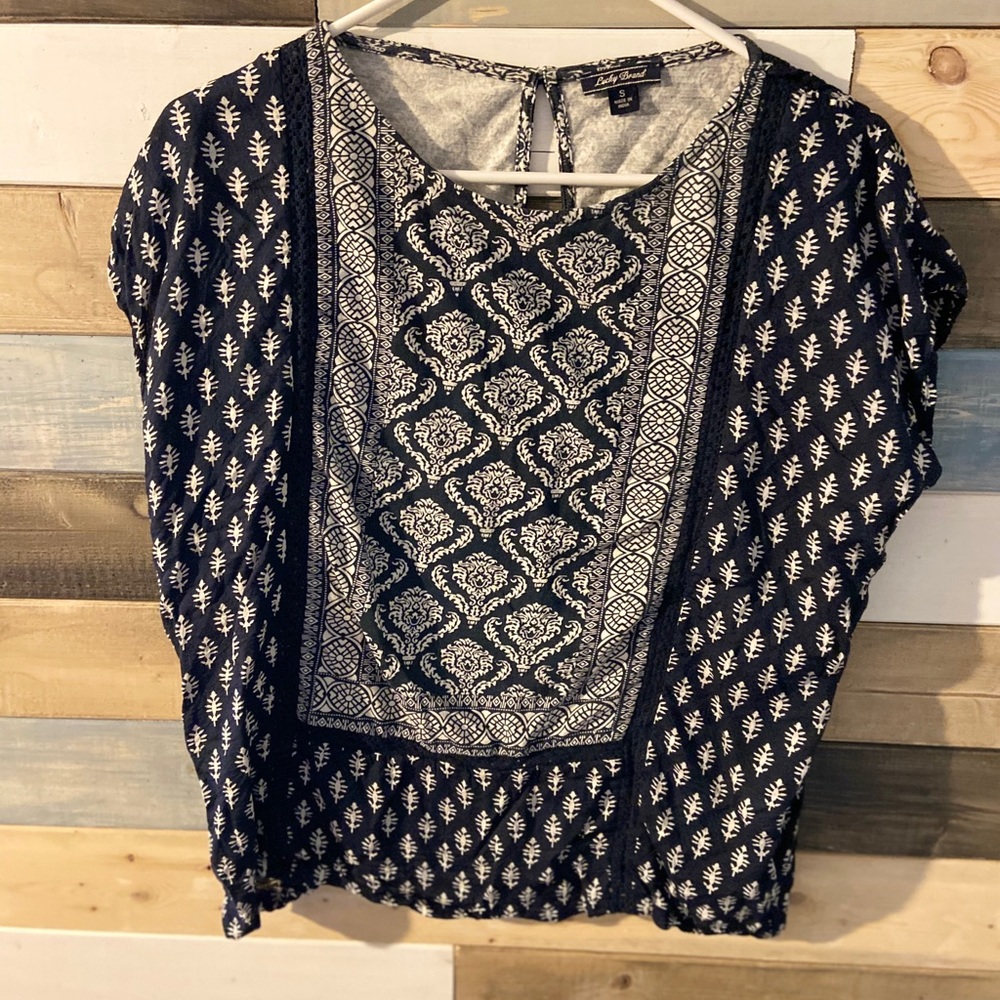 Lucky Brand size small short sleeve top